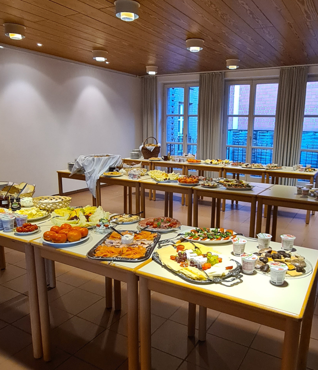 Kleine Köstlichkeiten erwarten die Besucherinnen Büffet fürs Frauenfrühstück