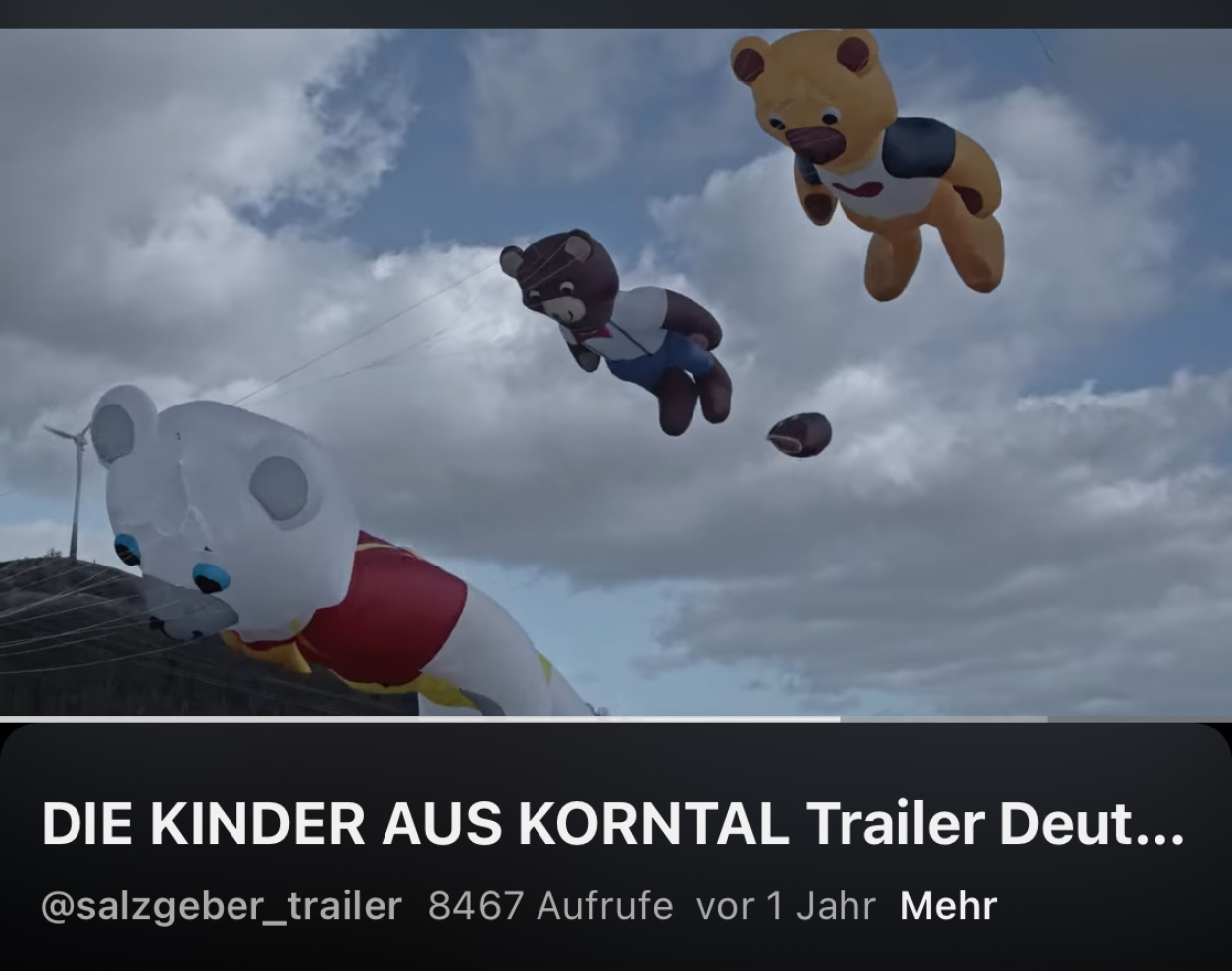 Feld mit Fliegenden Bären