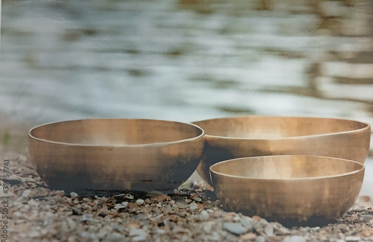 Klangschalen am Meer