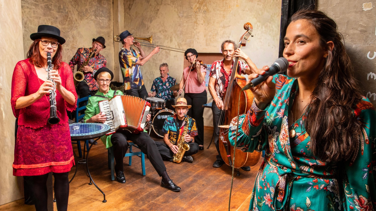 Zentral Orchester Finnischer Fischmärkte
