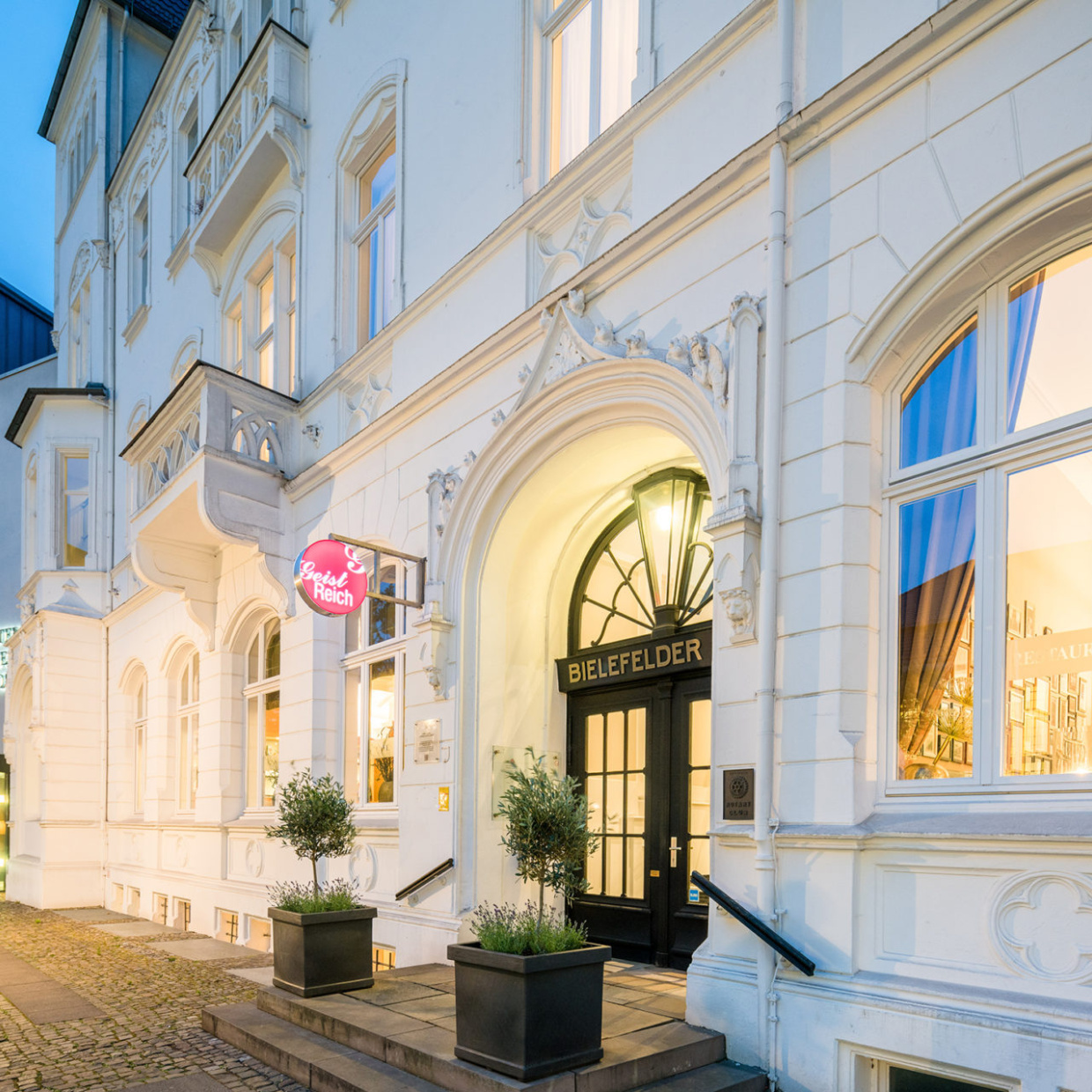 Außenansicht Steigenberger Hotel