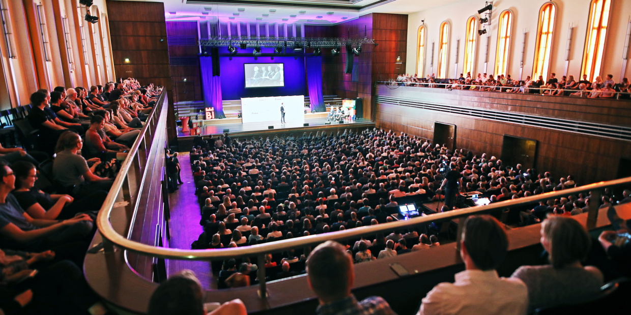 Blick in die Rudolf-Oetker-Halle während des Finales von FameLab Germany. Blick in die Rudolf-Oetker-Halle während des Finales von FameLab Germany.