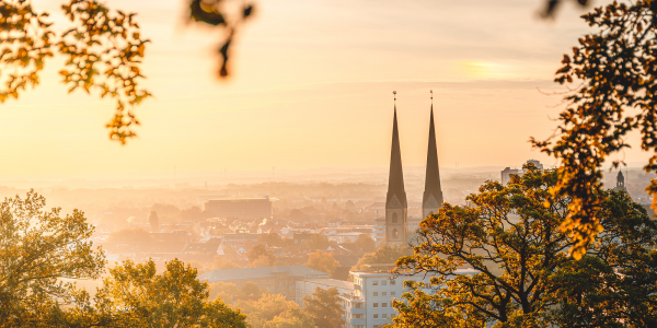 Blick von der Sparrenburg auf die Neustädter Marienkirche